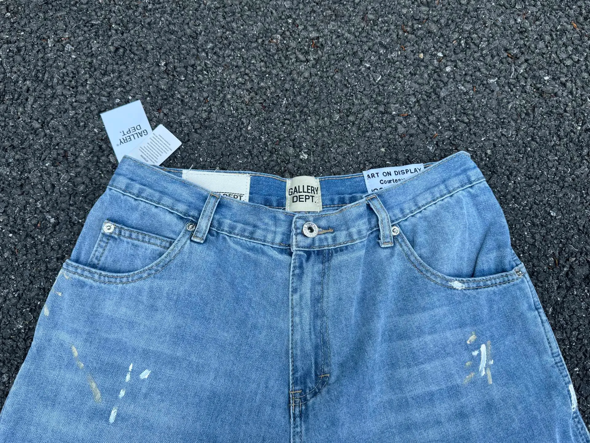 P200💰GD098 GALLERY DEPT splashing ink and paint destroying the edges, retro washed and distressed high street logging workwear denim shorts Workmanship: original accessories Customized original Logo buttons YKK zippers 6 complete labels Original hang tag Color: blue Size: S-XXL (28 30 32 34 36)